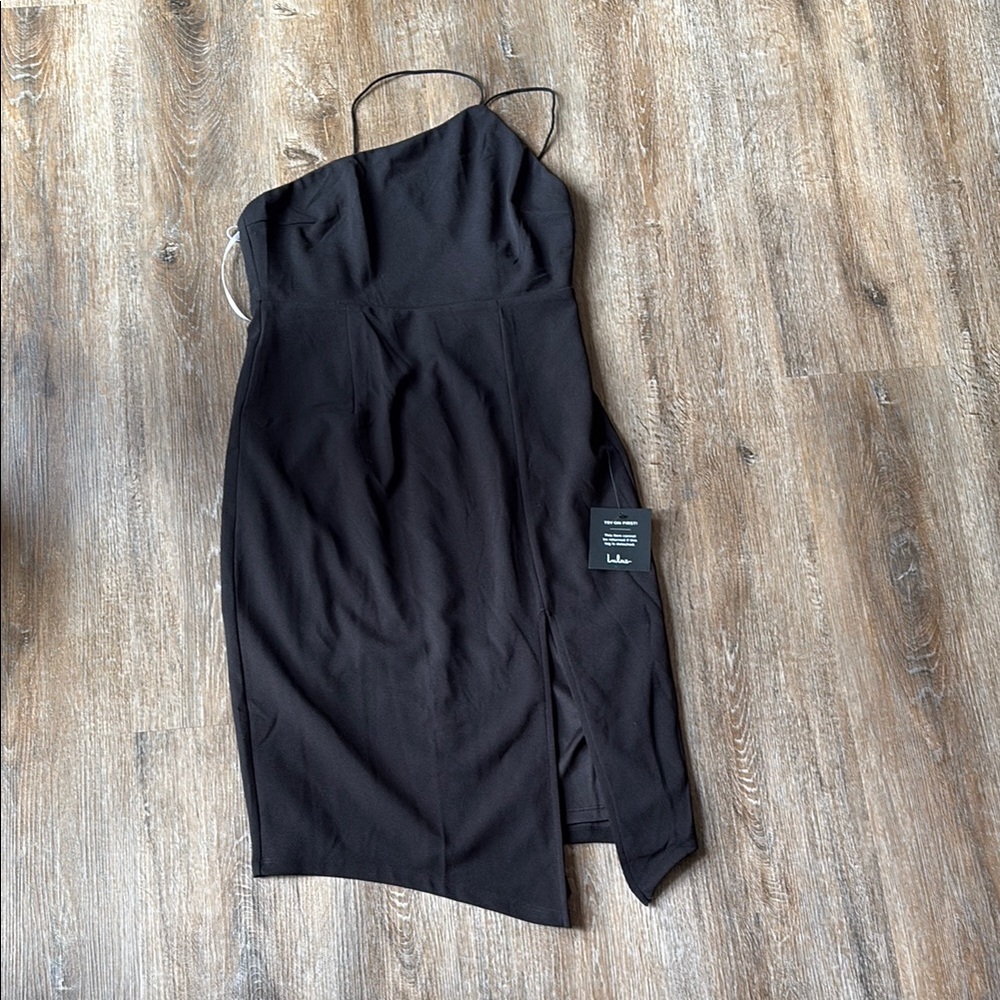 Lulu’s Black One-Shoulder Dress
